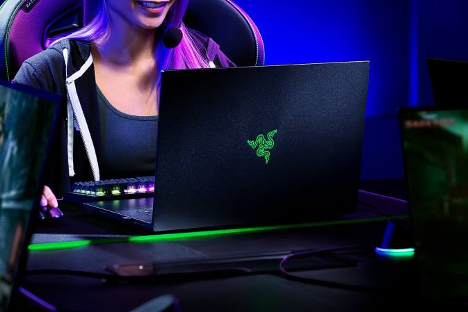 kohandage oma tera 16 Razer RF2D7 üks värv sülearvuti