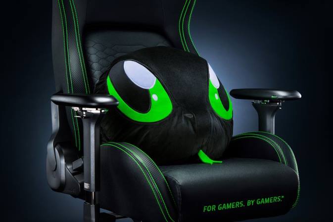 sneki snek hiiglaslik padi Razer RF2D204 üks värv käik