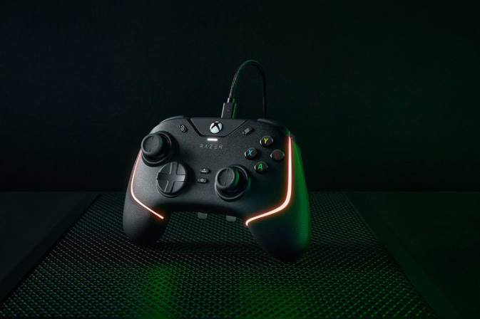 Wolverine v2 chroma Razer RF2D160 must konsool