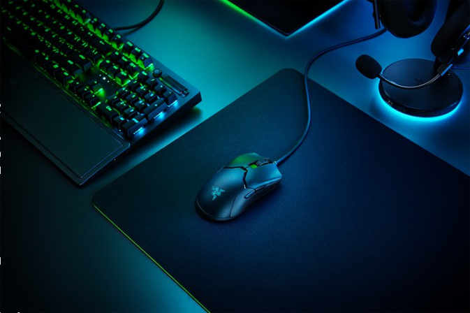 rästik 8khz Razer RF2D52 must hiired