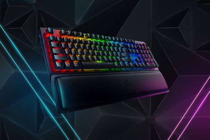 blackwidow v3 pro – roheline lüliti – meie Razer RF2D58 must klaviatuur
