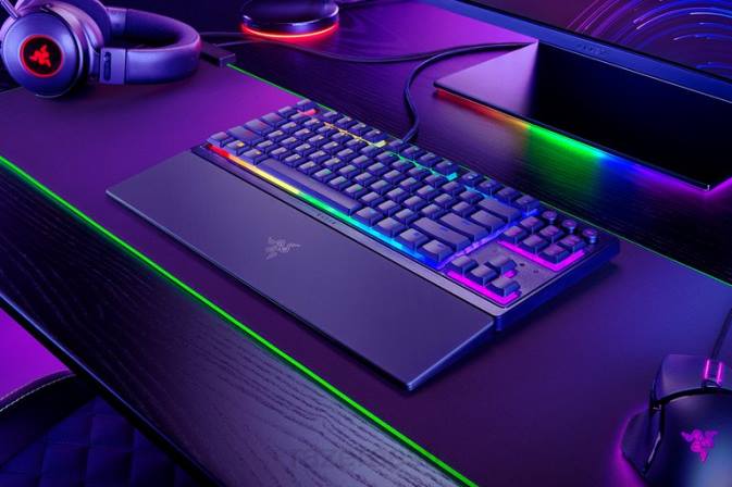 ornata v3 tenkeyless - meie Razer RF2D76 üks värv klaviatuur
